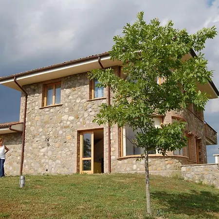 Villa Degli Olivi *